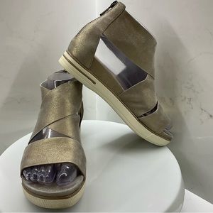 Eileen Fisher Sport Suede Criss Cross Banded Wedge Platform Sandals Size 6.5